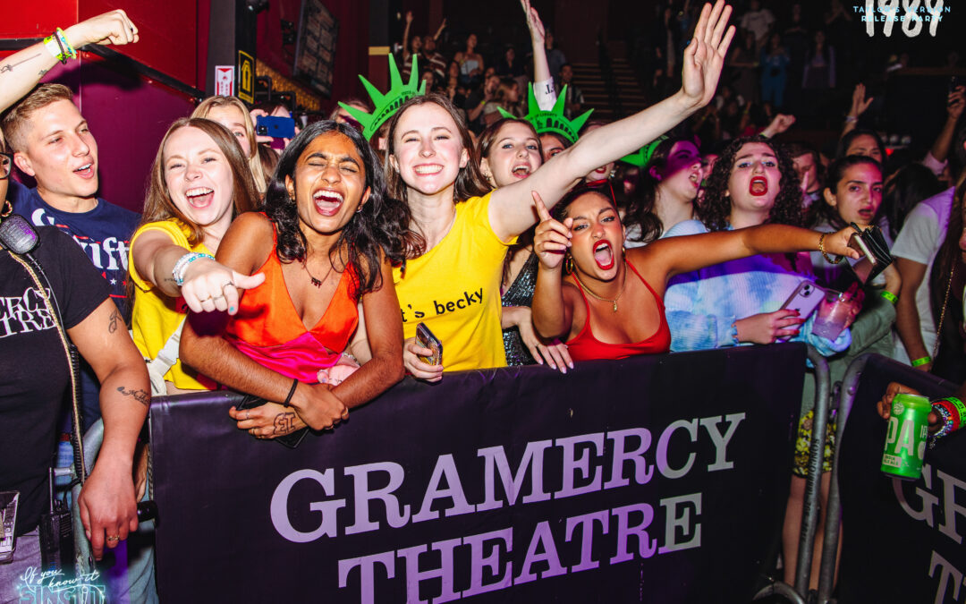 TAYLOR SWIFT NIGHT (1989 EDITION) | NYC | GRAMERCY THEATRE